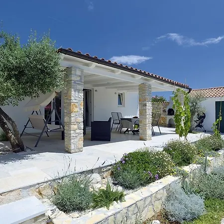 Emily Casa de Férias *